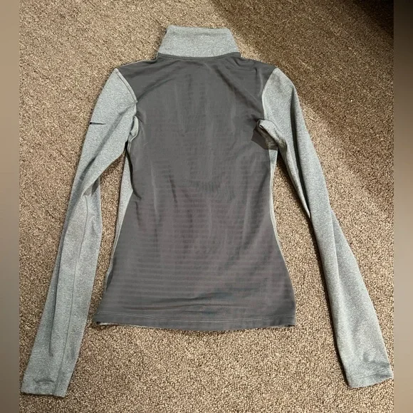 Nike half zip pullover jacket - Picture 1 of 3